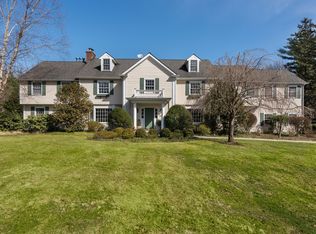 17 Kervan Rd, Rye, NY 10580