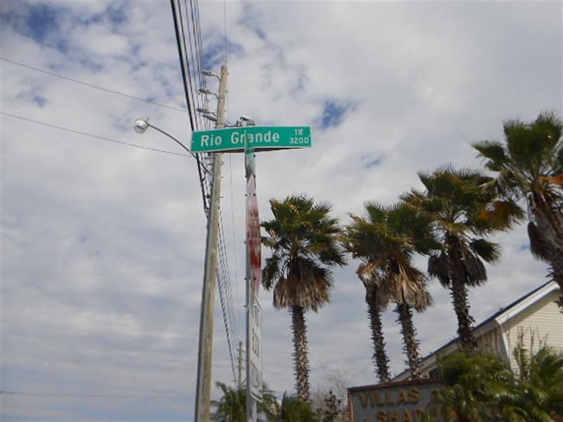 2nd image of 3130 Rio Grande Trl