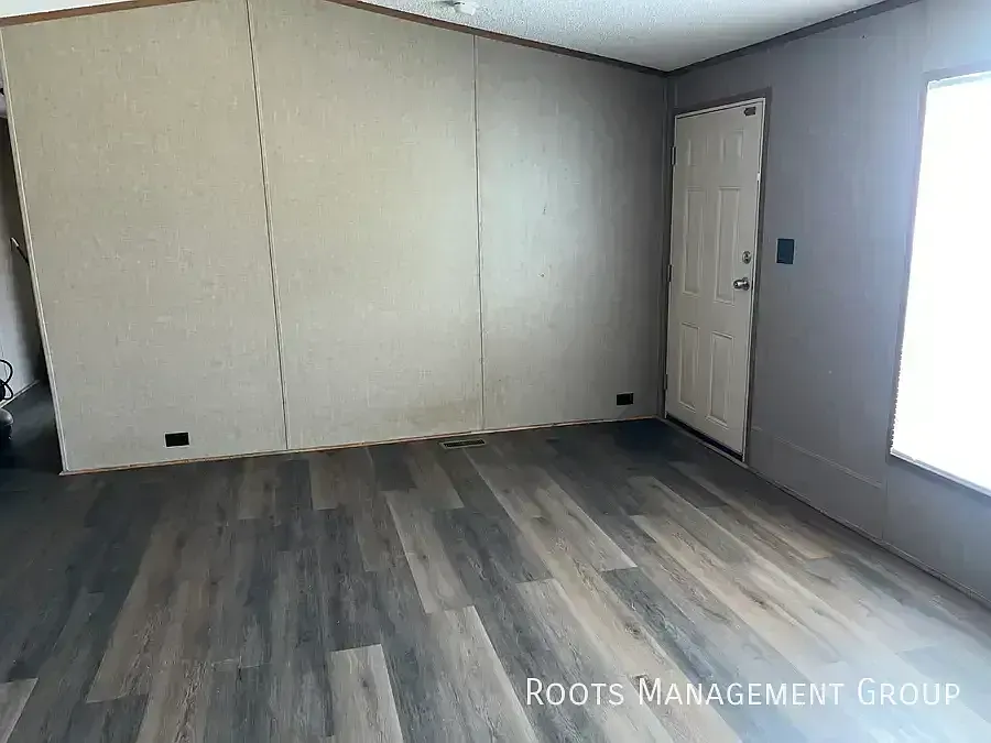 3 Bed 2 Bath Home Available for Lease at Shady Acres MH & RV Resort - Apply Now! — Photo 4