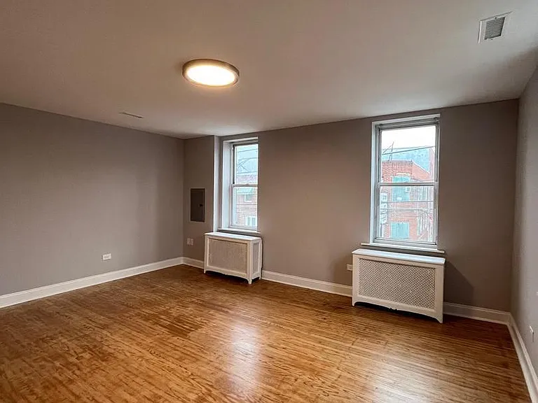1208 Mifflin St #2 — Photo 3
