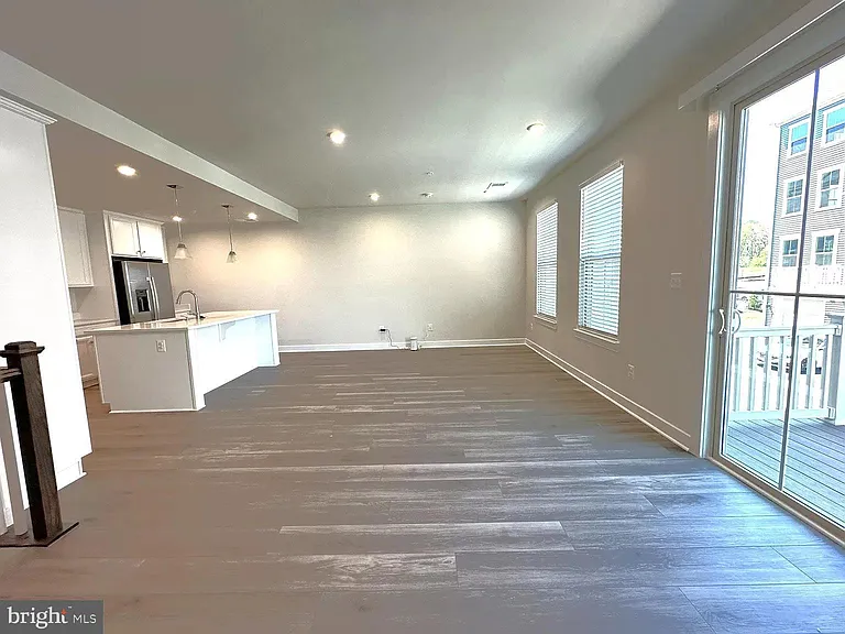 24161 Pissarro Dr — Photo 3