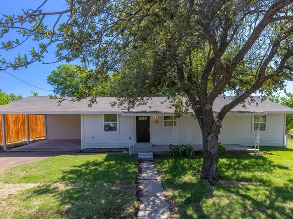 108 Bella Vista Dr, West Tawakoni, TX 75474