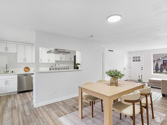 5th image of 26618 190th Avenue SE