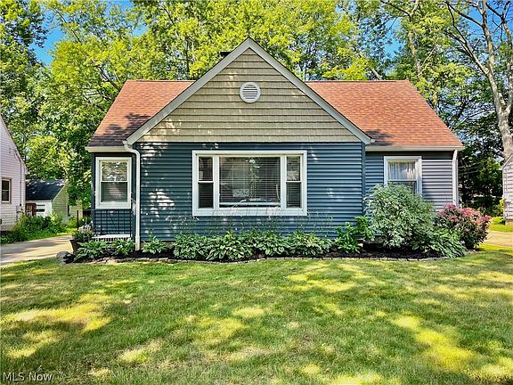 2nd image of 366 Highland Ave