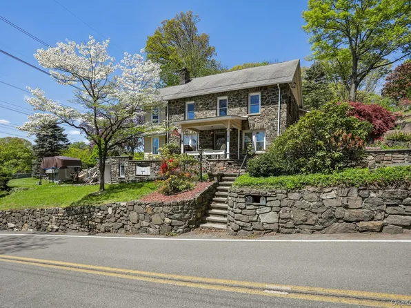 48 Montrose Station Road, Montrose, NY 10548