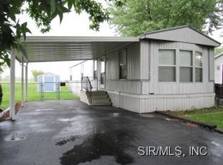 806 Powell Dr, O Fallon, IL 62269