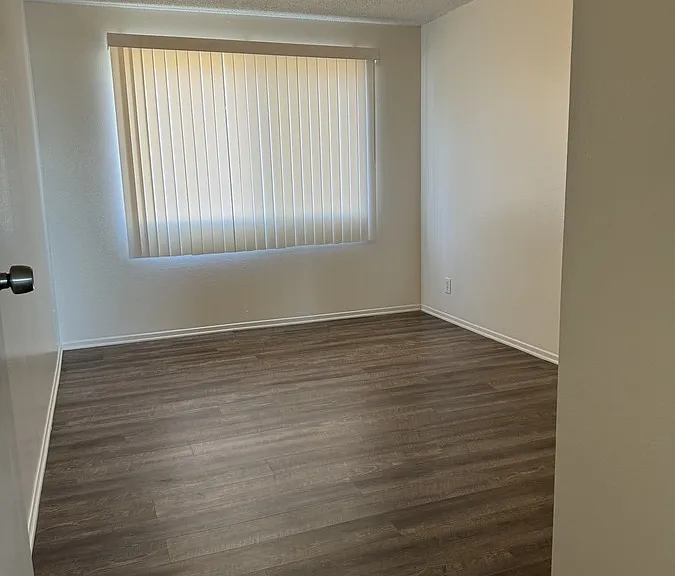 724 Bernard St #6 — Photo 5