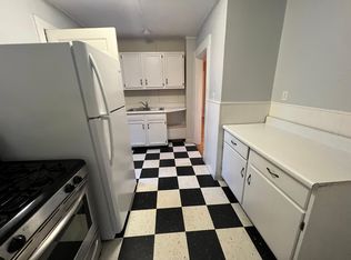 181 Trenton St FLOOR 2, Melrose, MA 02176