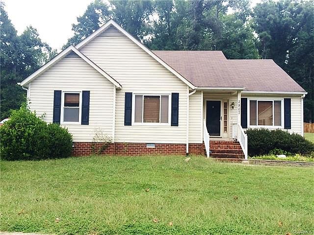 1st image of 2807 Geneva Dr