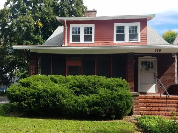 786 Genesee Park Blvd, Rochester, NY 14619