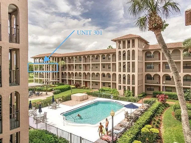 6100 Gulfport Blvd S #301 — Photo 13