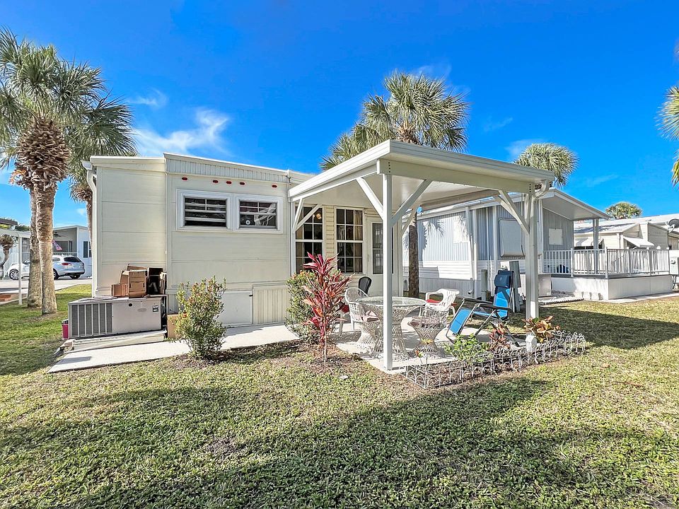 1st image of 9 Primero Ln