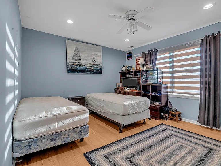 21A Old Queens Ct — Photo 33