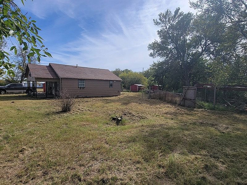 421 E Monroe St, Maud, OK 74854 Zillow