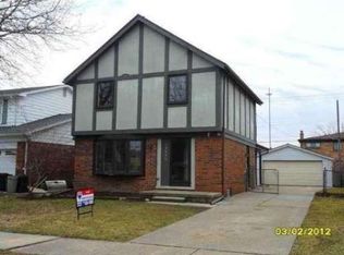 19624 Parkside St, Saint Clair Shores, MI