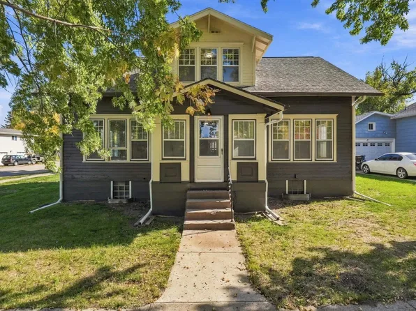 1506 Davenport St, Sturgis, SD 57785