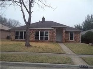 1415 James St, Cedar Hill, TX 75104
