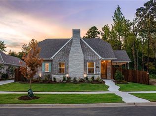 8207 Donnington Ct, Fort Smith, AR 72916