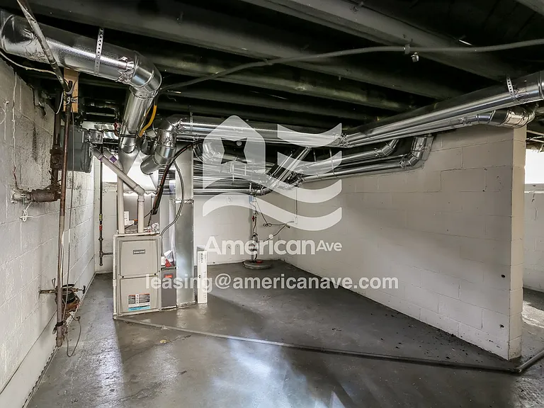 418199_014_wm_-_basement_13284546.jpg