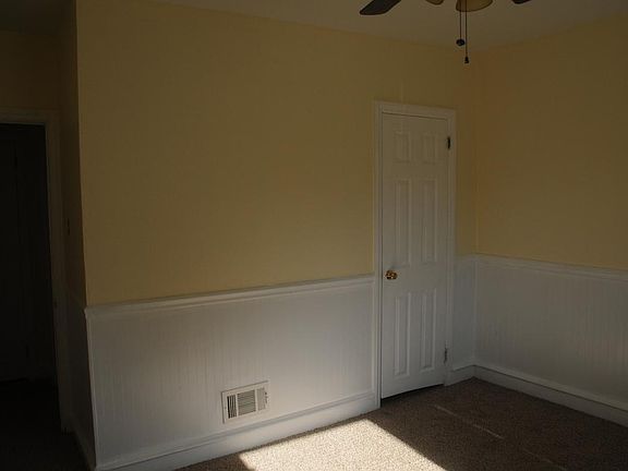 downstairs bedroom 1