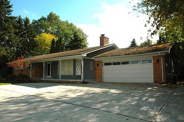 1st image of 3029 Lexington Dr