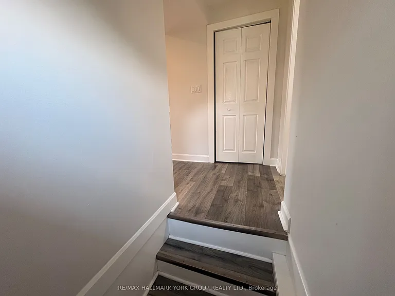 72 Churchill St — Photo 4