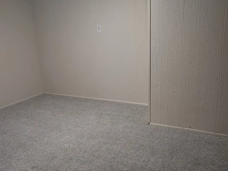 691 Ridge Rd #1A — Photo 11