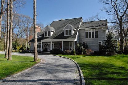 2nd image of 16 Hawthorne Ave