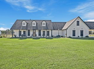 8120 Beach Haven Rd, Baytown, TX 77523