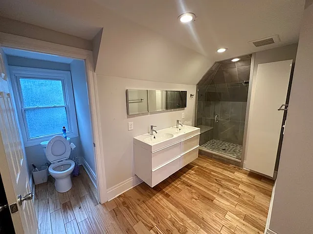 303 Belonda St — Photo 9