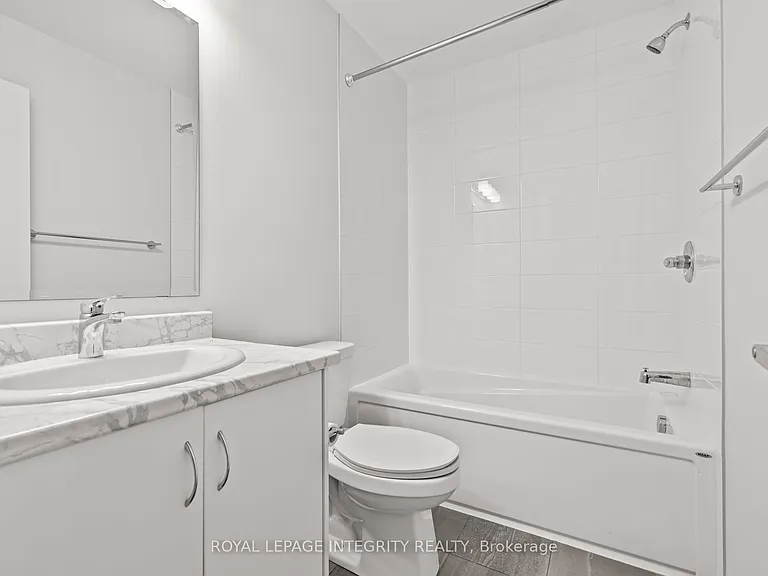 78 Osler St — Photo 13