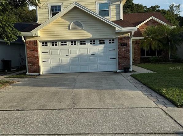493 Harvest Oak Ct