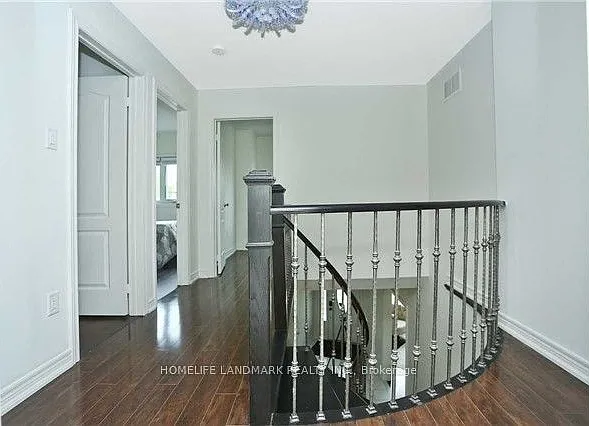 80 Larratt Ln — Photo 13