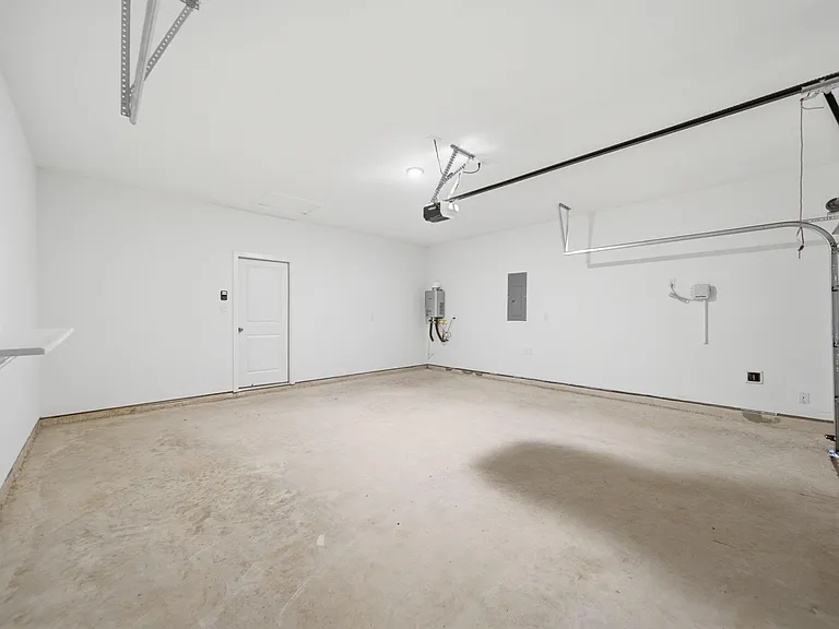 610 Amber Falls Dr — Photo 10