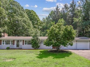 17 Brook St, Seymour, CT 06483