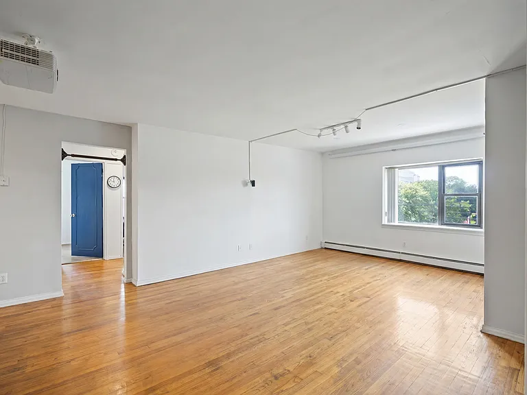 204 Woodcliff Ave #4CUNIT-4C — Photo 3