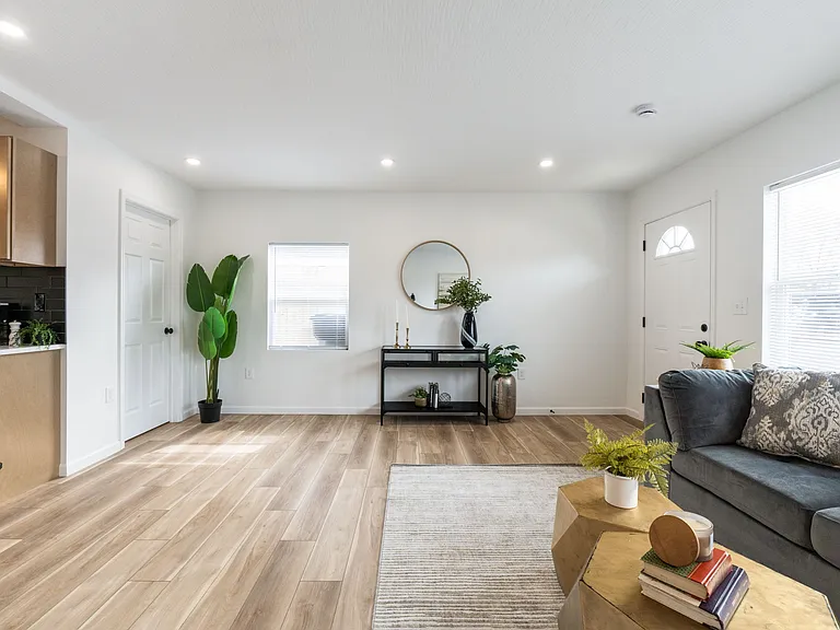 3558 Gerbert Rd — Photo 11