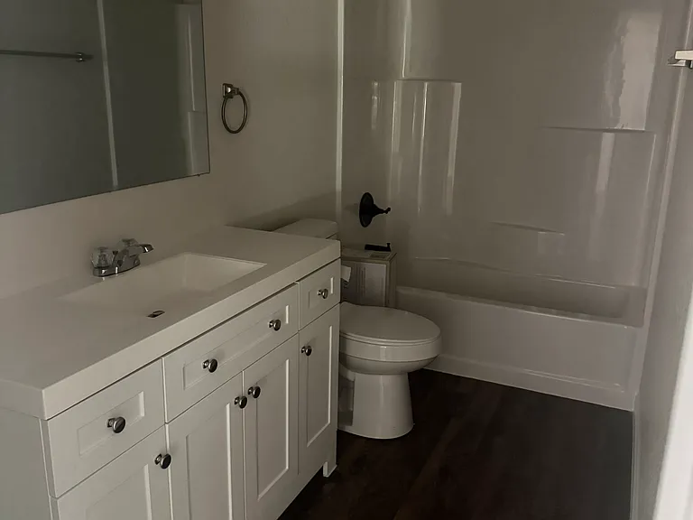 2611 Hillside Dr — Photo 8