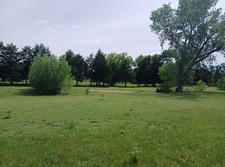 3212 E Water Well Rd, Salina, KS 67401
