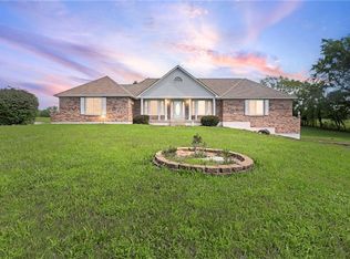 31508 E Truman Rd, Buckner, MO 64016