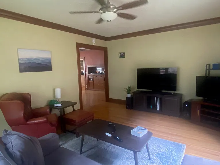 3401 Emerson Ave S #1 — Photo 4