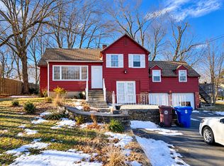 287 South Rd #287, Farmington, CT 06032