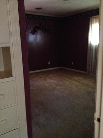 2nd image of 112 Tulip St