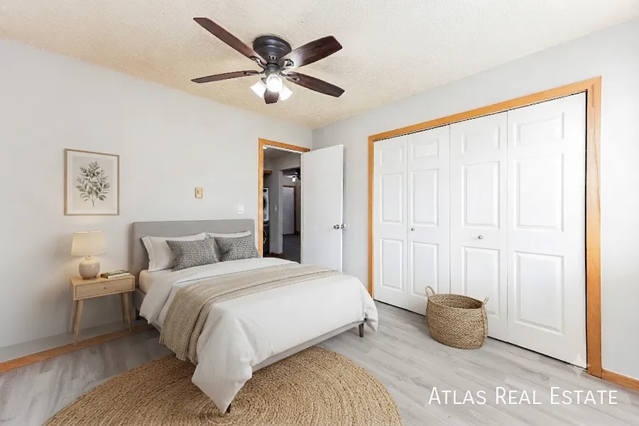 Coming soon ~ Apply today and move in this September! — Photo 4
