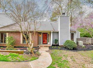 221 Clancy Cir, Cary, NC 27511