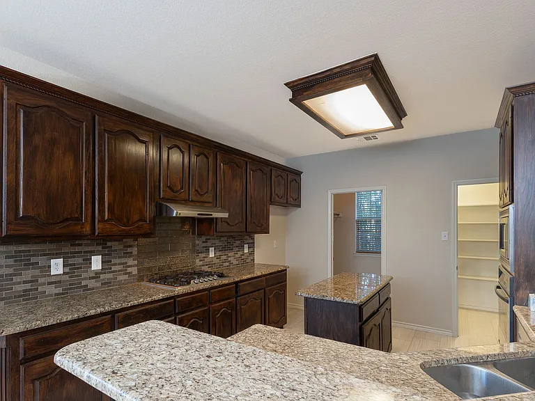 1200 Talley Ln — Photo 28