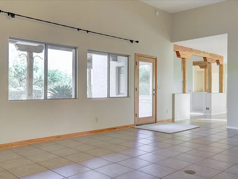 4750 N Bonanza Ave — Photo 15