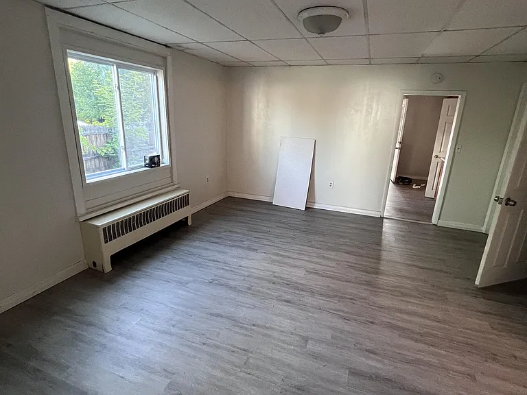 39 Rush Ave #1 — Photo 4