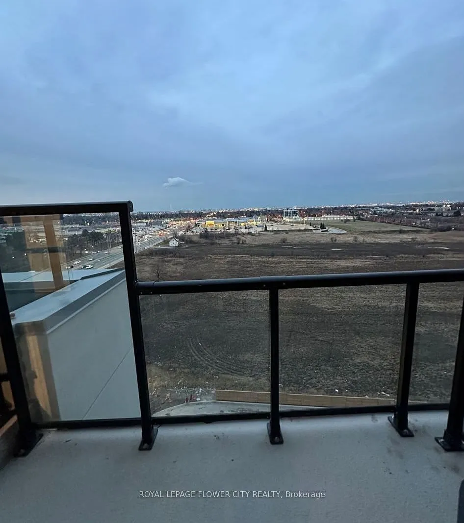 1 bed, $2,100 — Photo 4