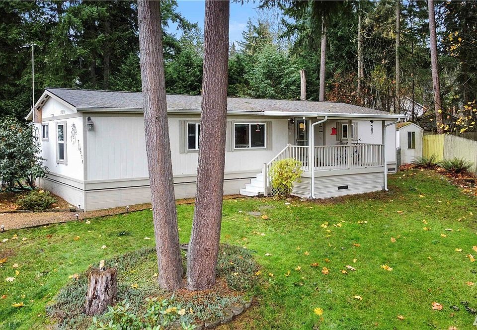Lovely Home In A Nice Quiet Community!